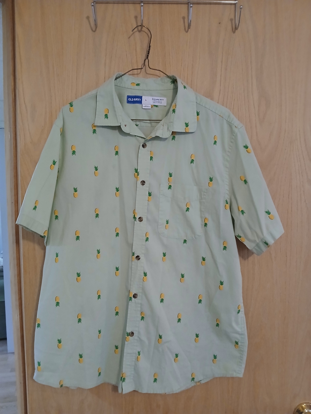 Old Navy Light Green Short Sleeve Pineapple Print Button-Up Shirt